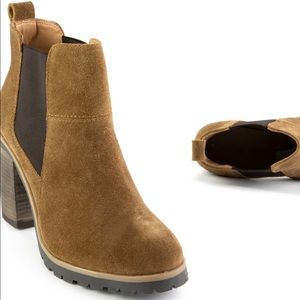 Suede Platform Boot